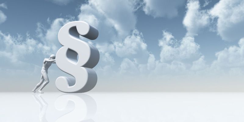 Die Cloud ist zwar kein rechtsfreier Raum. Gibt es allerdings Probleme bei der Nutzung der Services, helfen Gesetze und Vertragsrecht nur bedingt.
