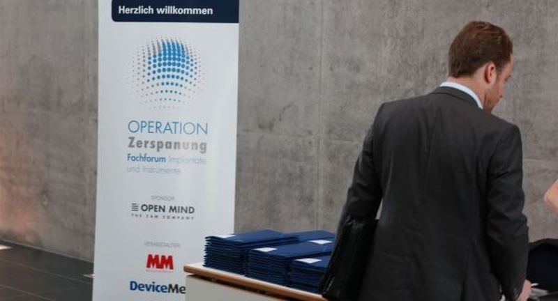 Auftakt zum Fachforum Operation Zerspanung – Implantate und Instrumente.