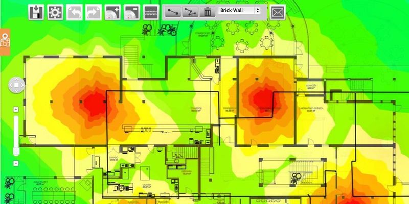 Die Heatmaps zeigen, wie sich Regale oder Wände auf die Reichweite des geplanten WLANs auswirken.