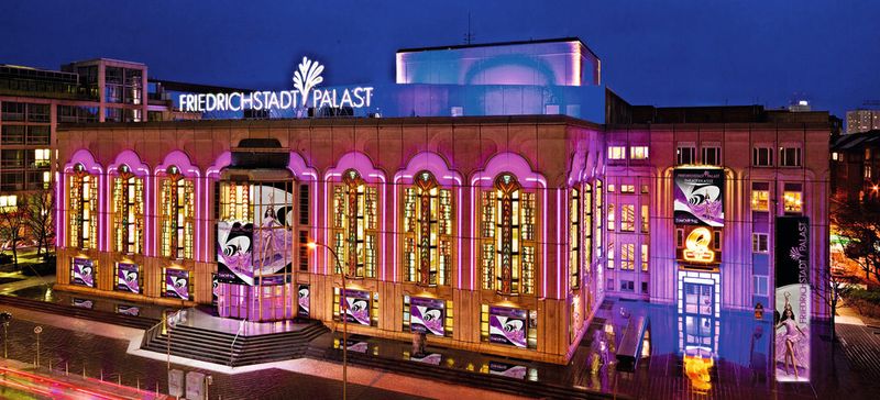 SHOW ME heißt die aktuelle Produktion im Berliner Friedrichstadt-Palast