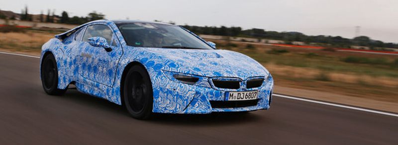 Der BMW i8: Ein Vollhybrid mit den Genen eines Supersportwagens