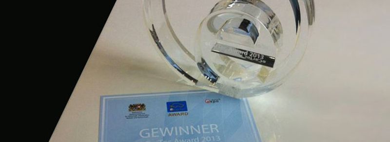 Begehrte Trophäe der E-Mobility-BrancheeCarTec-Award