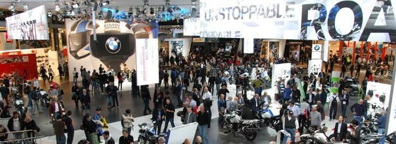 Nicht nur am BMW-Stand herrschte auf der EICMA in Mailand großes Gedränge.