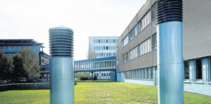 Das Gebäude der DVZ GmbH in Schwerin