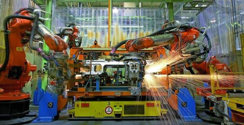 Über den gesamten Lebenszyklus einer Anlage vereinfacht die Field Device Technology (FDT) die Aufgaben der Konfiguration, Bedienung, Wartung und Diagnose intelligenter Feldinstrumentierung, sowohl in der Fertigungs- als auch in der Prozessautomatisierung.