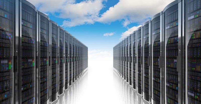 Um Cloud-Speicher sicher im Unternehmen nutzen zu können, muss man bestehende Sicherheitssysteme mit Cloud-fähigen Lösungen für Anwender, Daten, mobile Devices und privilegierte Benutzer verbinden.