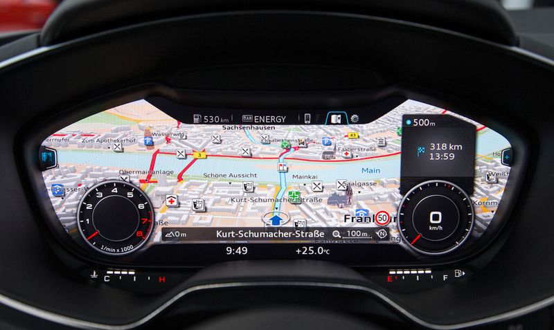 International CES 2014: Audi präsentiert das neue TT-Interieur Audi virtual cockpit.