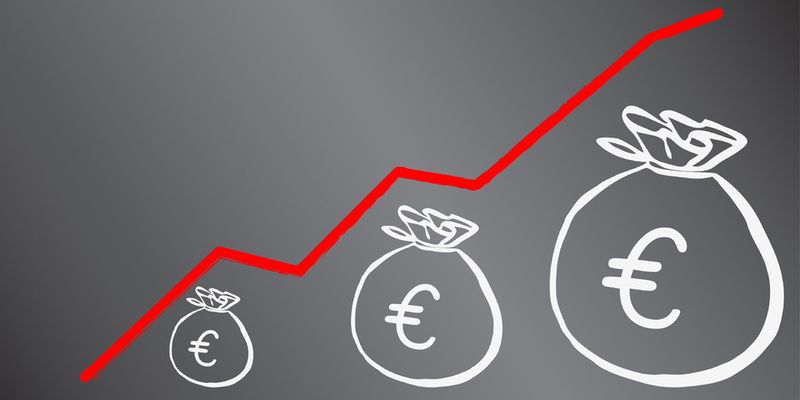 In diesem Jahr werden Unternehmen mit Hilfe intelligenter Techniken und Analyseverfahren erstmals nennenswertes Kapital aus gesammelten Kundeninformationen schlagen können.