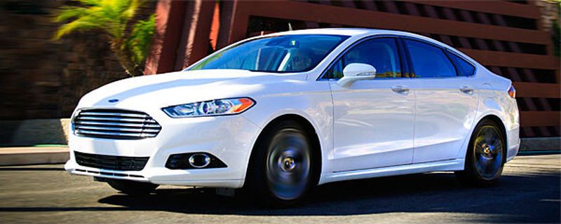 Beinahe zu groß für sein Segment: Der neue Ford Mondeo wurde jetzt der Presse vorgestellt und ist ab November in Europa bestellbar. Mit stolzen 487 Zentimetern misst er neun Zentimeter mehr als die noch aktuelle Modellgeneration.