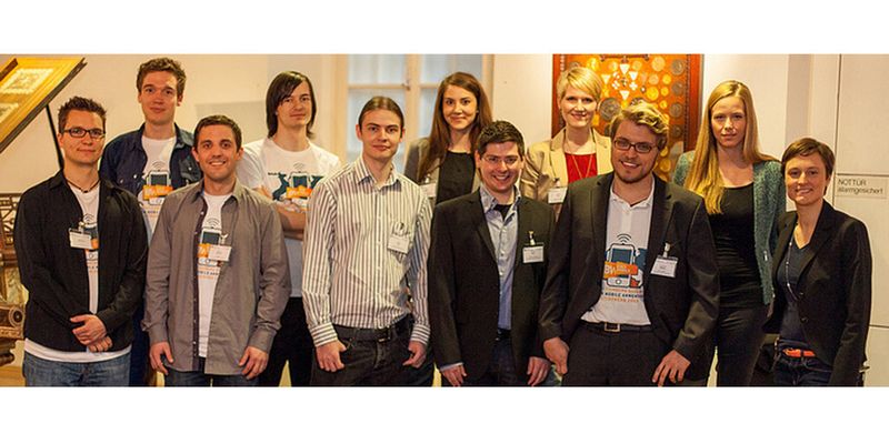 Die vier Gewinnerteams des BW Goes Mobile-Awards 2013 in den letztjährigen Wettbewerbskategorien „Mobile Händlerservices rund ums Fahrzeug“, „Nearby“, „Visual Experience“ und „Mobile Games“.