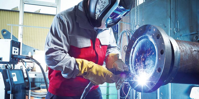 Hohen Einsparpotenziale versprechen die Fügeprozesse Forcearc und Coldarc: Weniger Zeit für das Schweißen, die Nahtvorbereitung und die Nacharbeit ist nötig sowie weniger Verbrauch von Energie und Zusatzwerkstoffen.