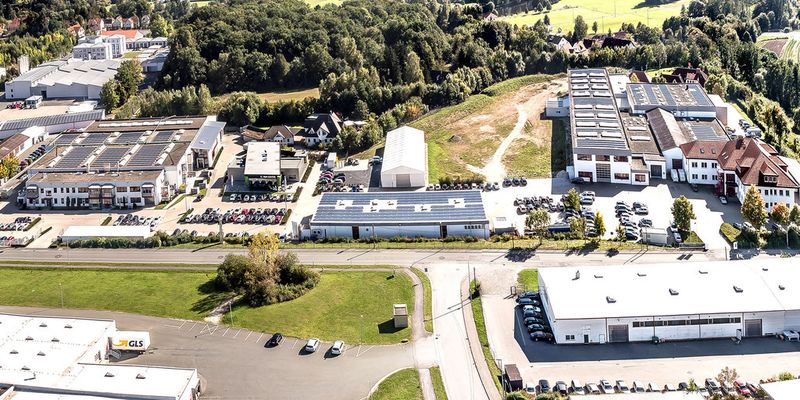 Panoramabild vom Firmengelände.