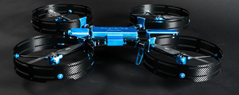 Der Flugroboter "Jounalist" ist Multikopter made in Germany - mit der Bauform eines Quadrokopters.