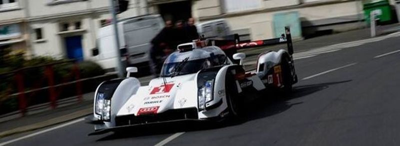 Testfahrt Audi R18 e-tron quattro: In den Straßen Le Mans