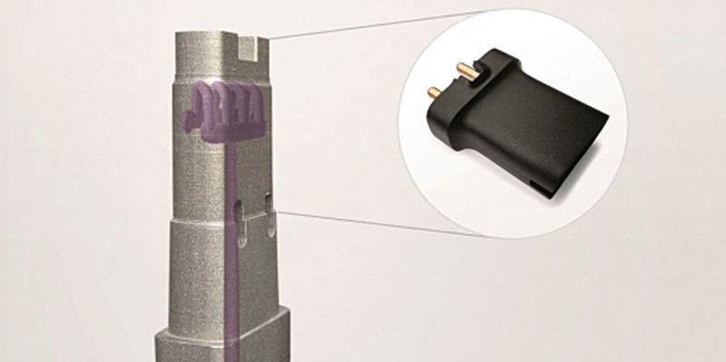 Tool insert and injection-moulding component: Thanks to conformal cooling the time required for cooling was reduced from 14 to just 8 seconds for each cycle, and part quality improved.