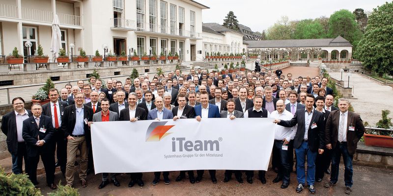 180 Teilnehmer kamen zum iTeam-Jahreskongress 2014 nach Bad Nauheim.