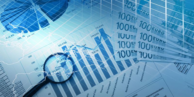 Datenvisualisierung unterstützt nicht nur bei der Analyse großer Datenmengen, komplexer Datenstrukturen oder Echtzeit-Daten, auch in Zeiten von Big Data und verteilter Datenvorhaltung gewinnt das Thema immer mehr an Bedeutung.
