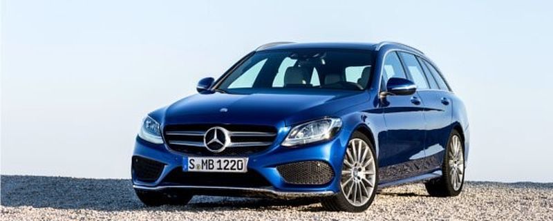 Kurz nach dem Start der Limousine schiebt Mercedes die Kombiversion der C-Klasse nach.