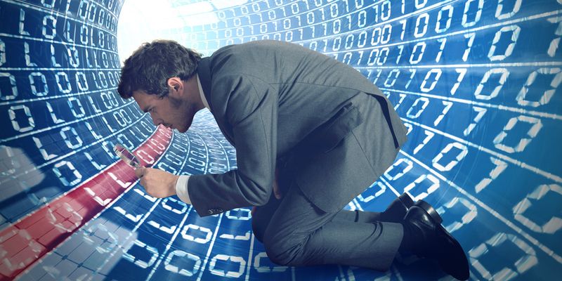 Monitoring sollte nicht der Generalüberwachung dienen, sondern gefährliche Verhaltensmuster im Netzwerk-Traffic aufdecken.