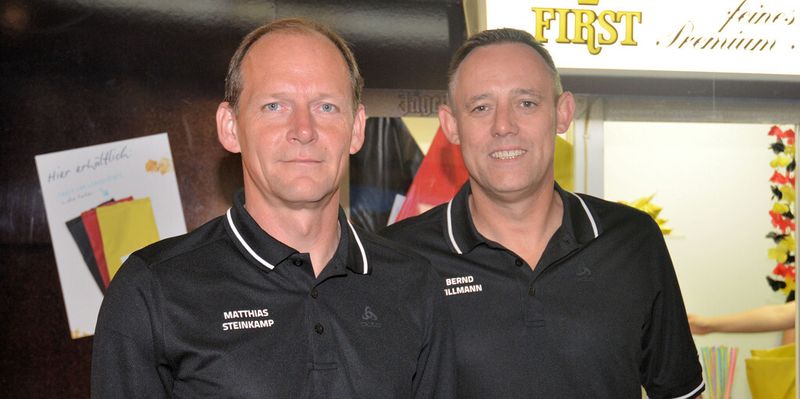 Die Tarox-Vorstände Matthias Steinkamp (l.) und Bernd Tillmann präsentierten auf der Hausmesse erstmals das ganzheitliche Betreuungskonzept „Smart Business“.