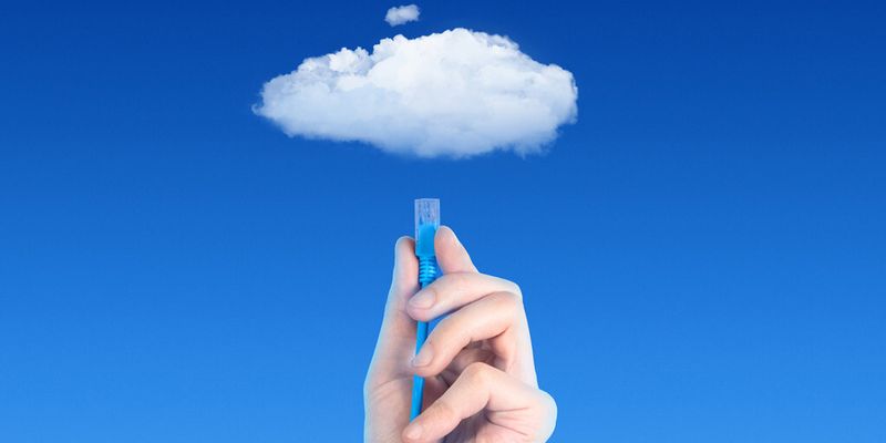 Desktop-Virtualisierung kann durch die zentrale Verwaltung und Bereitstellung von Desktop-Images zu Agilität, Effizienz und Kostensenkung im Unternehmen beitragen.