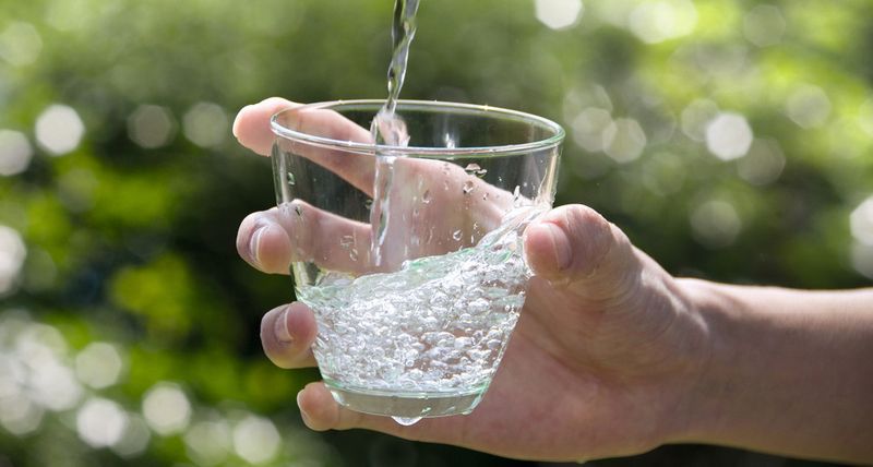 Abb.1: Durch die Desinfektion mit chlorhaltigen Mitteln können Perchlorate auch in das Trinkwasser gelangen.