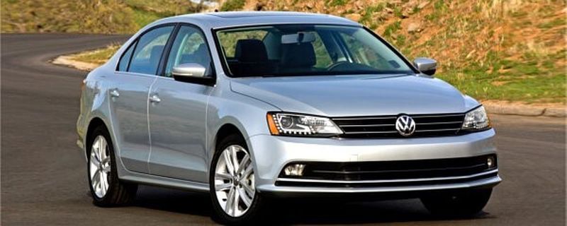 Traditionell hat man in den Vereinigten Staaten immer eine große Zuneigung für das in Deutschland lange ungeliebte Stufenheck gehabt. Hier ist der Jetta zusammen mit dem Passat ein Topseller von Volkswagen.