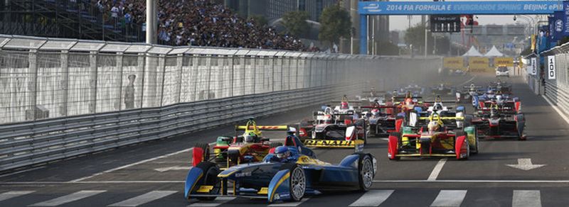 Elektrisierend: Am 12. September 2014 startete mit dem eGP von China die neue FIA Formel E-Weltmeisterschaft mit dem allerersten Lauf für rein elektrisch betriebene Rennwagen.