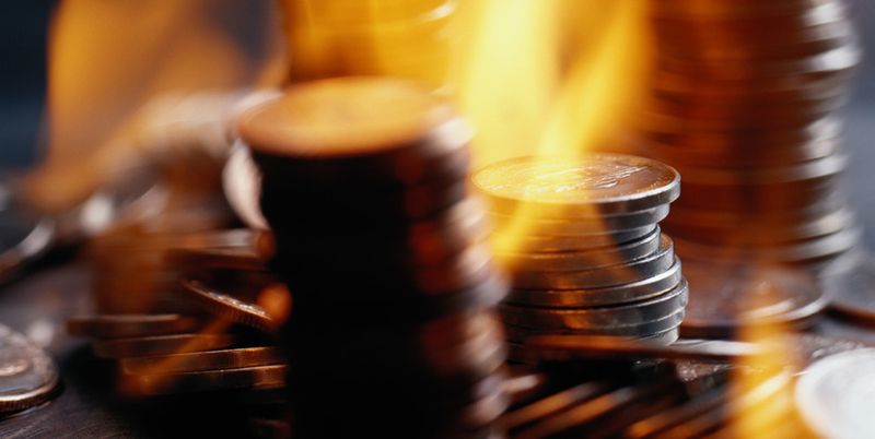 Sicherheitsvorfälle kosten bares Geld, die Schäden gehen je nach Größe des Unternehmens in die Hunderttausende.