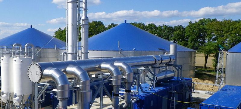 The plant stands witness to the increasing importance of the processing of biogas to biomethane in France.