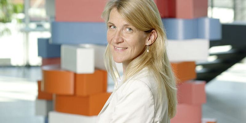 Prof. Dr. Julia Stingl, von Haus aus Fachärztin für Klinische Pharmakologie, ist heute zur Vizepräsidentin des Bundesinstituts für Arzneimittel und Medizinprodukte ernannt worden.