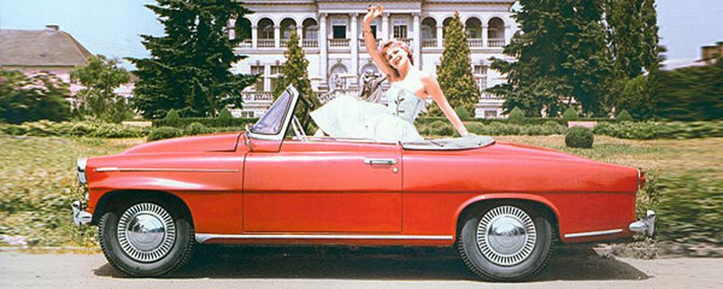 Der sonnenverwöhnte Sommer des Jahres 1964 bot weit über 200 offene Fahrzeuge. Nie war das Angebot für Fans von Faltdachmodellen größer.