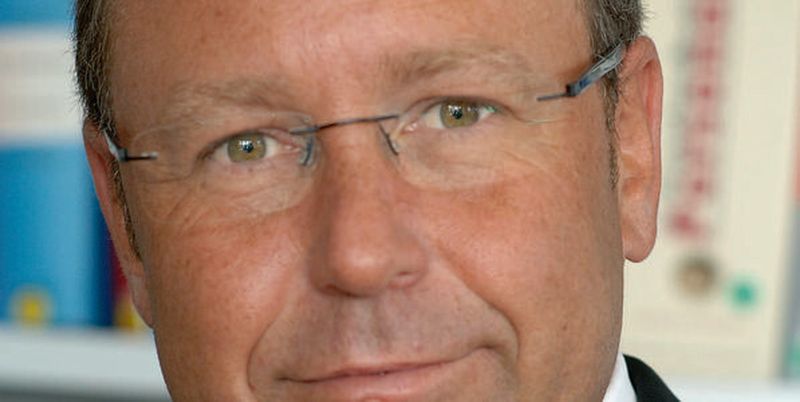 Winfried Neun, CEO Allensbacher K.O.M.: „Krankenhäuser erwarten in Zukunft nutzenorientierte Verkäufer, die ihnen Produkte mit echtem Mehrwert aus Anwendersicht anbieten.“