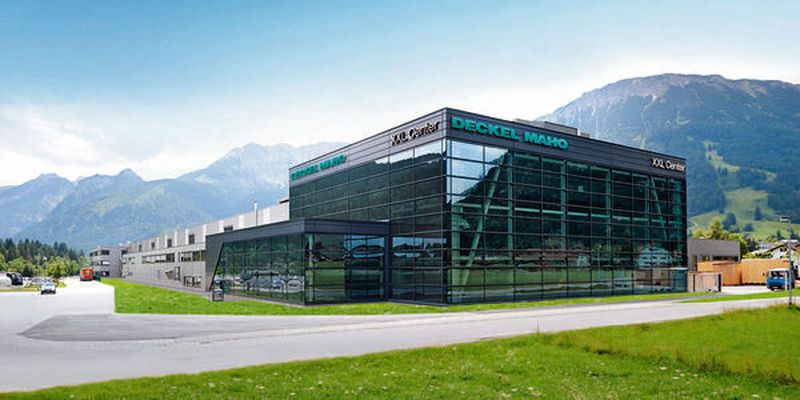 Am größten Produktionsstandort von DMG Mori in Pfronten wurde im vergangenen Juli die über 1000 m² große Montagehalle für XXL-Maschinen eröffnet.