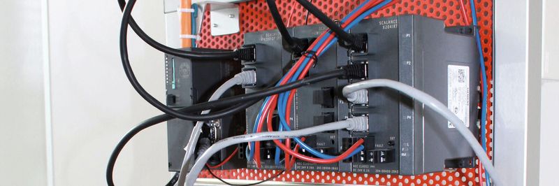 Ist die Testumgebung einmal aufgebaut, lassen sich die verschiedenen Baugruppen oder Baureihen mit wenig Aufwand einbinden, um eine Wiederverwendung der Testautomatisierung sicherzustellen.