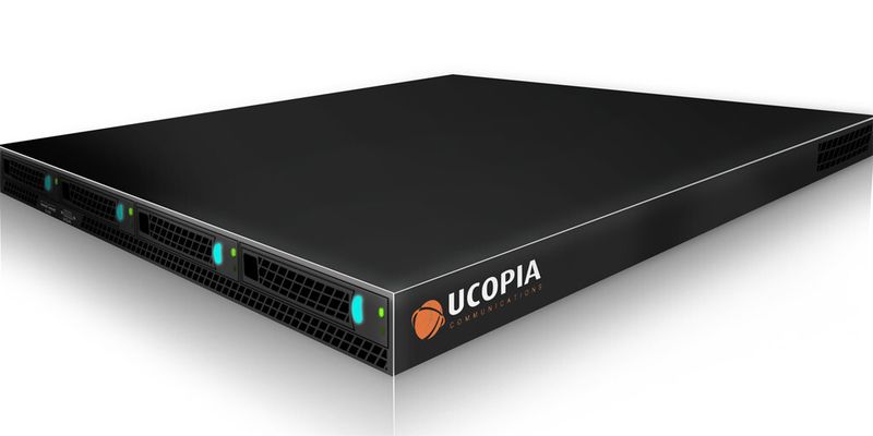 UCOPIA Public Internet Gateways gibt es als virtuelle oder physische Appliances, die bis zu 25.000 Verbindungen unterstützen.