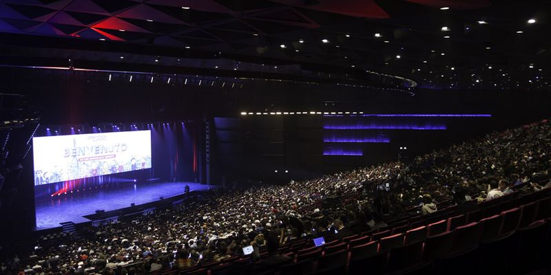 Die OpenStack Summits finden alle sechs Monate an wechselnden Orten statt. Anfang November 2014 machte der Kongress erstmals in Europa halt.