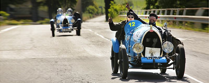 Der Bugatti Typ 35 aus den 1920er Jahren ist selten – wenn man einen besitzt, begeistert sein wummernder Achtzylinder aber auch noch heute.