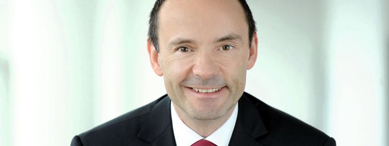 A new head for a new division at Siemens: Peter Herwecks leads the company's Process Industries and Drives division since October 2014.
