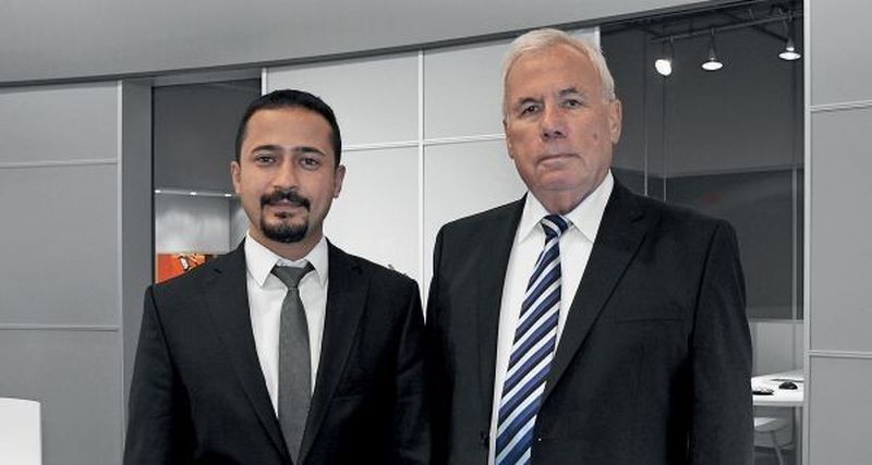 Serdar C. Arican, Geschäftsführer der neugegründeten türkischen Tochtergesellschaft der SKS Welding Systems (links), mit Dieter Klein, dem Unternehmensgründer der SKS.