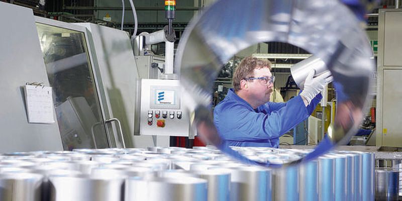 Mit dem neuen Qualifizierungsangebot greift die Eberspächer Climate Control Systems GmbH & Co. KG Fachinhalte rund um Qualitäts- oder Funktionssicherheit auf.