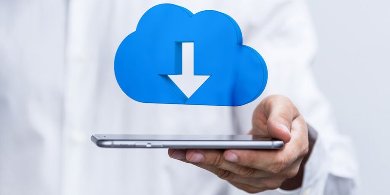 Drahtlose, aus der Cloud gemanagte Netzwerke auf Basis einer Schwarm-Architektur sind die besten, sagt Paul Hennin von Aerohive.