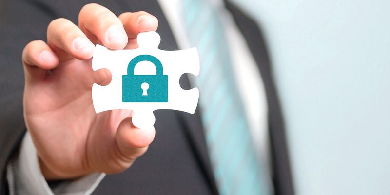 Unabhängig von einer Zertifizierung nach BSI oder ISO ist es sinnvoll, die IT-Sicherheit eines Unternehmens in regelmäßigen Abständen zu überprüfen.