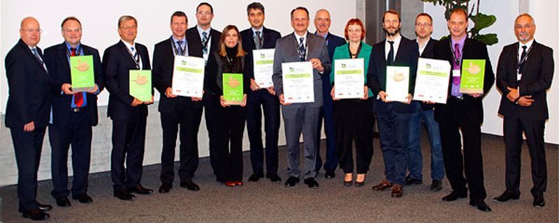 Die Preisträger des Lean & Green Management Award 2014. Sie wurden Ende November im BMW-Werk Leipzig ausgezeichnet.