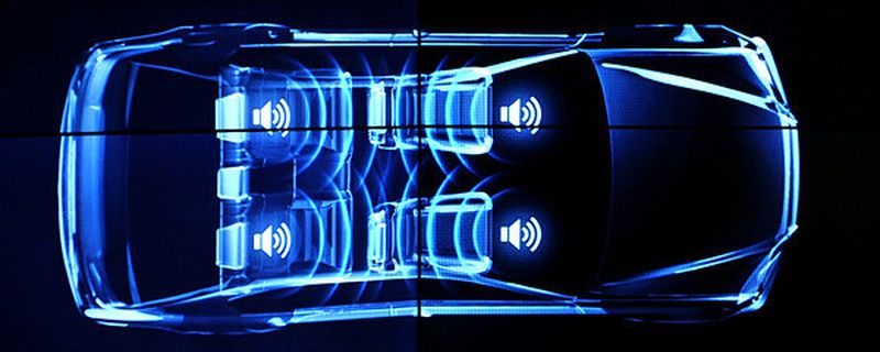 Harman hat auf der CES in Las Vegas zwei neue Akustik-Lösungen vorgestellt. Mit Individual Sound Zones und Halosonic generiert der Zulieferer unterschiedliche Soundbereiche im Fahrzeuginnenraum und minimiert externe Störgeräusche.