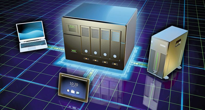 Will man seine Daten aus Sicherheitsgründen nicht in der Cloud speichern und trotzdem im Unternehmen Zugriff auf alle Daten haben, lohnt sich die Anschaffung eines eigenen Netzwerkspeichers (NAS).