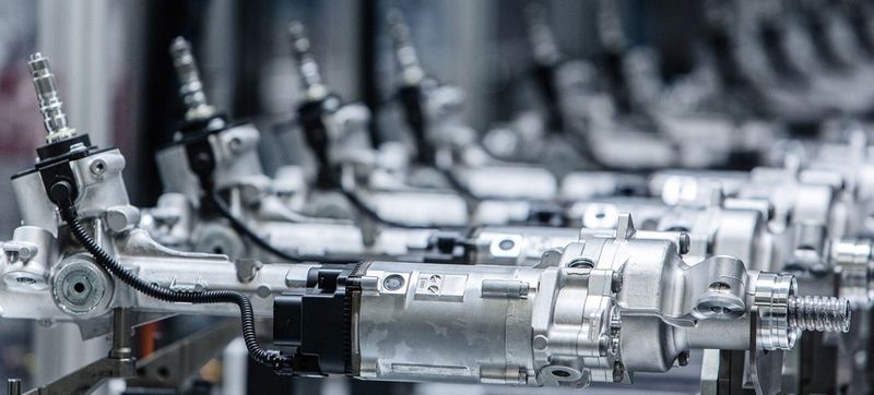 ZFLS ist einer der Technologieführer im Zukunftsfeld Elektrolenkung und gerade diese ist Basistechnologie für automatisiertes Fahren, für effizientere Fahrzeuge und auch für Elektroautos.