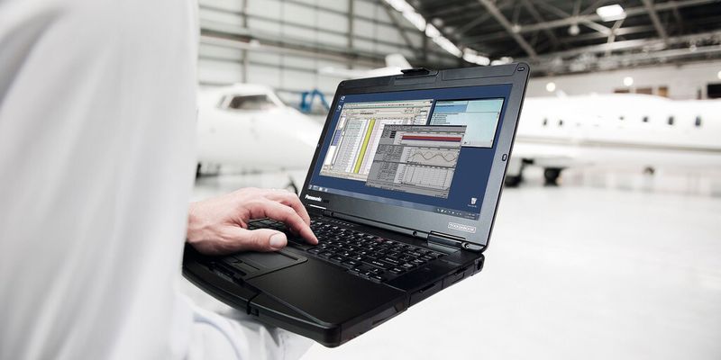 Dünner, leichter und schneller: das neue Panasonic Toughbook CF-54.