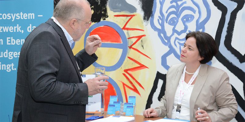 Cloud-EcoSystem e.V. fördert seit 2010 das SaaS- und Cloud-Business im deutschsprachigen Raum und versteht sich als Vermittler zwischen Anbieter und Kunden. Der Verband bietet neben kompetenter Beratung auch praktische Unterstützung bei der Wahl des geeigneten Cloud-Anbieters.