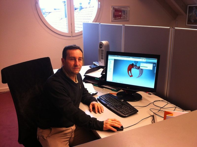 Martino Giaquinto, conseiller en CAO et directeur commercial de Mensch Maschine SA.